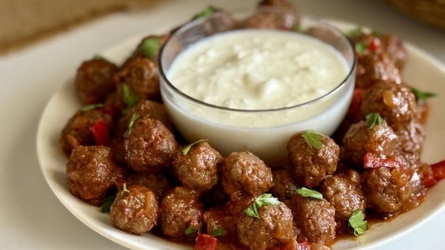 Elif'in Tarifi: Arnavut Köftesi