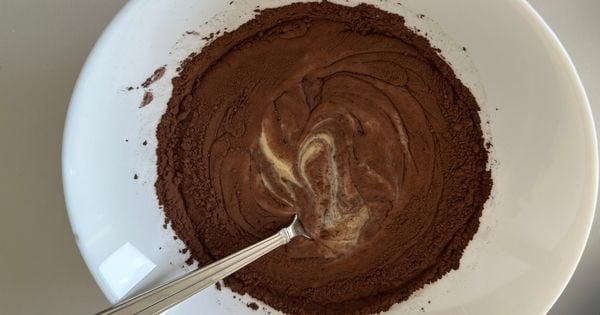 bogurtlenli-kek-asama3