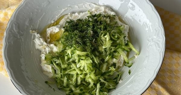 yogurtlu-enginar-salatasi-asama2