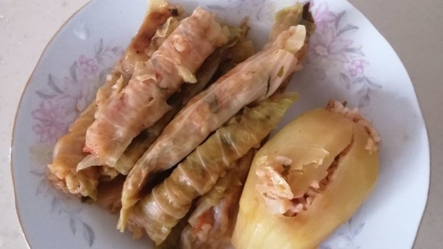 Dilara'nın Tarifi: Lahana ve Patates Sarması