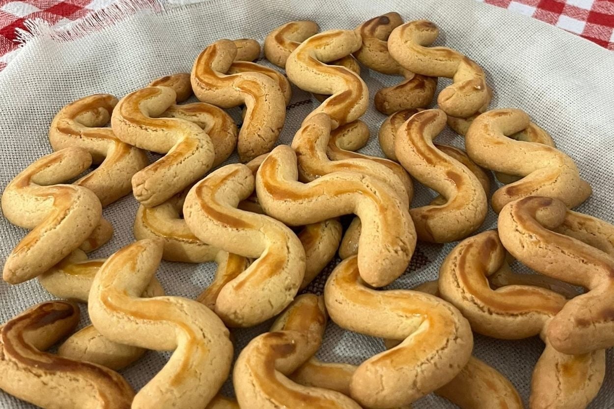 Gülsüm'ün Tarifi: Alanya Usulü S Pasta
