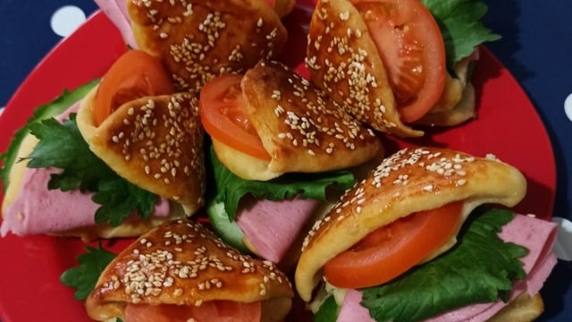 Eliz'in Tarifi: Cepli Poğaça