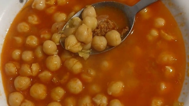 Cansu'nun Tarifi: Nohut Yemeği