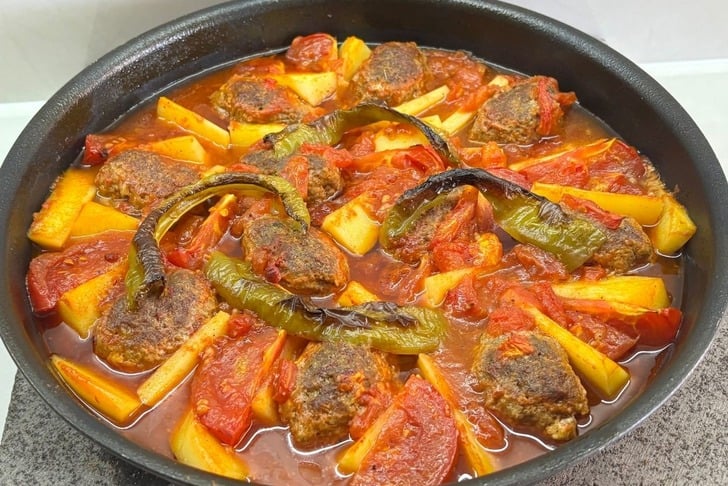 İzmir Köfte Tarifi