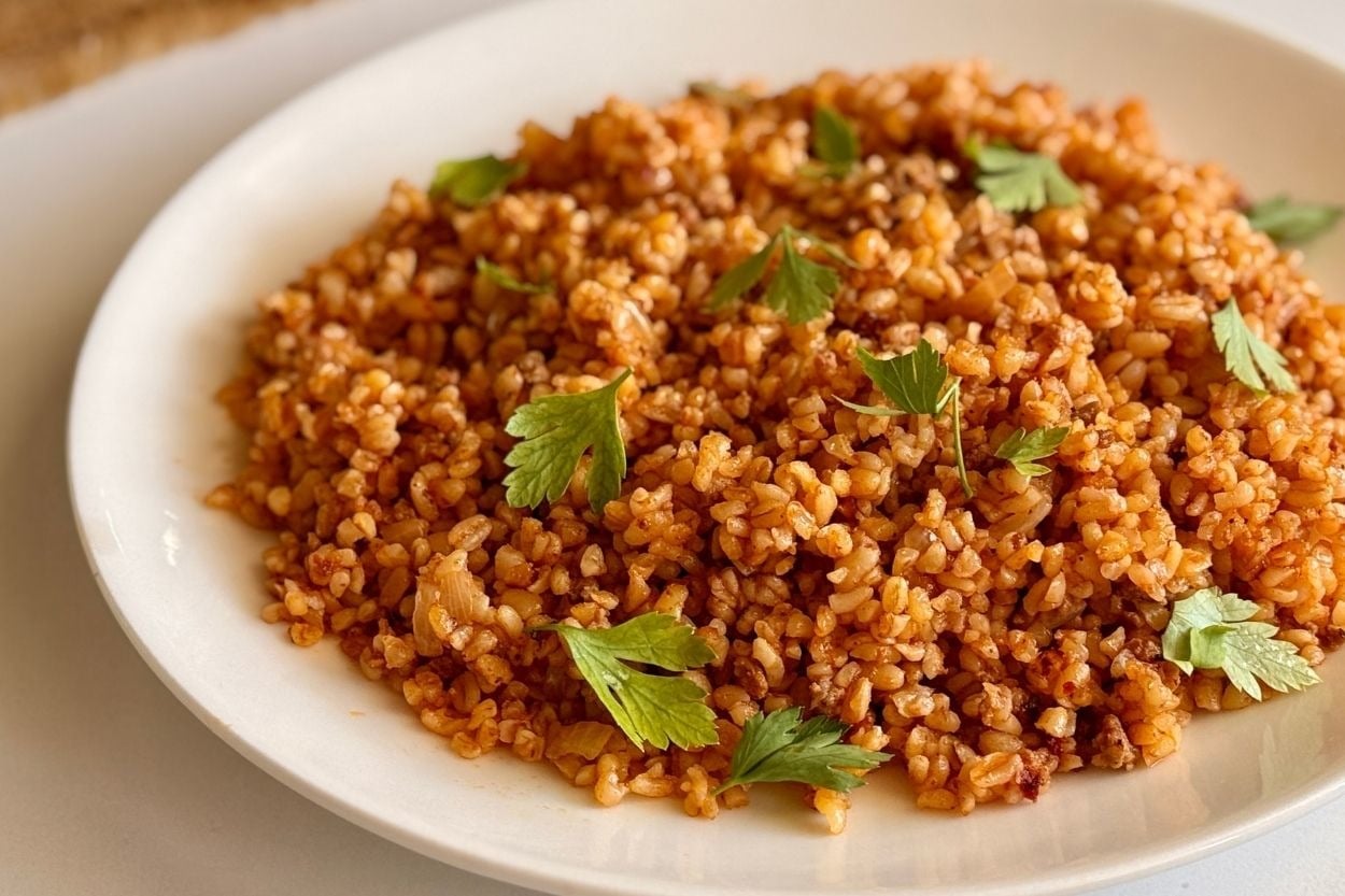 Huriye'nin Tarifi: Kıymalı Bulgur Pilavı