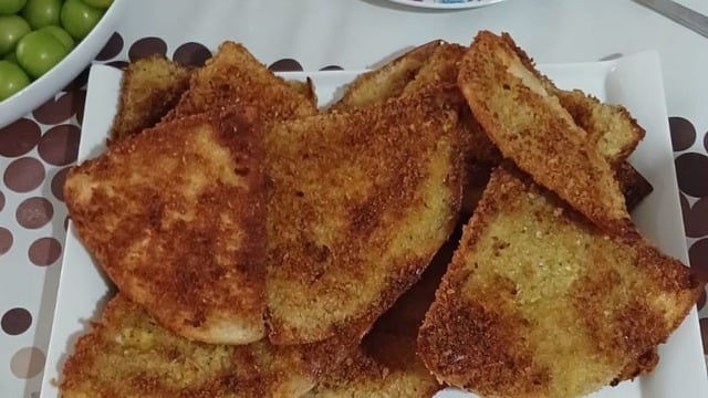 Eliz'in Tarifi: Lavaşlı Çıtır Tavuk Dilimleri