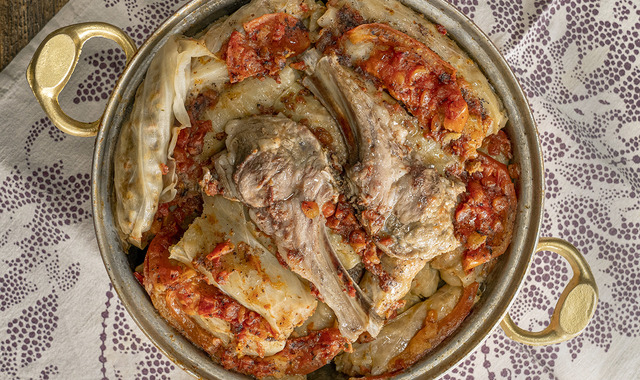 Annelerimizin Yaptığı Gibi: Etli Lahana Sarması