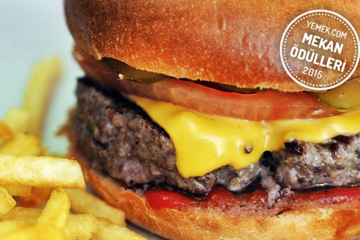 2015'in Uğrunda Sıra Bekleten En İyi 8 Hamburgecisi [Mekan Ödülleri]