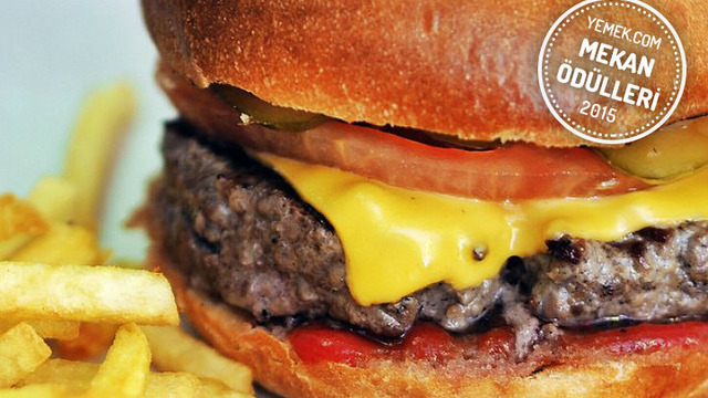 2015'in Uğrunda Sıra Bekleten En İyi 8 Hamburgecisi [Mekan Ödülleri]