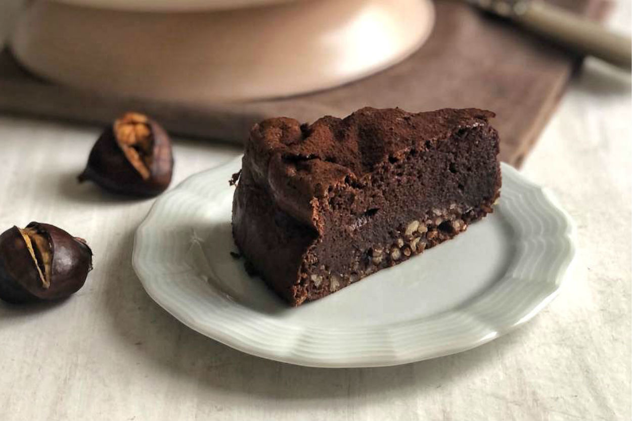 Tadı Sufleyi Andıran: Glutensiz Kestaneli Çikolatalı Kek