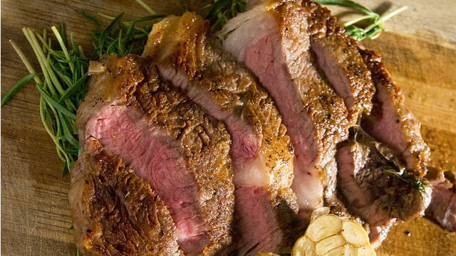 CookZone'dan: Tavada Antrikot ve Ispanaklı Patates Püresi