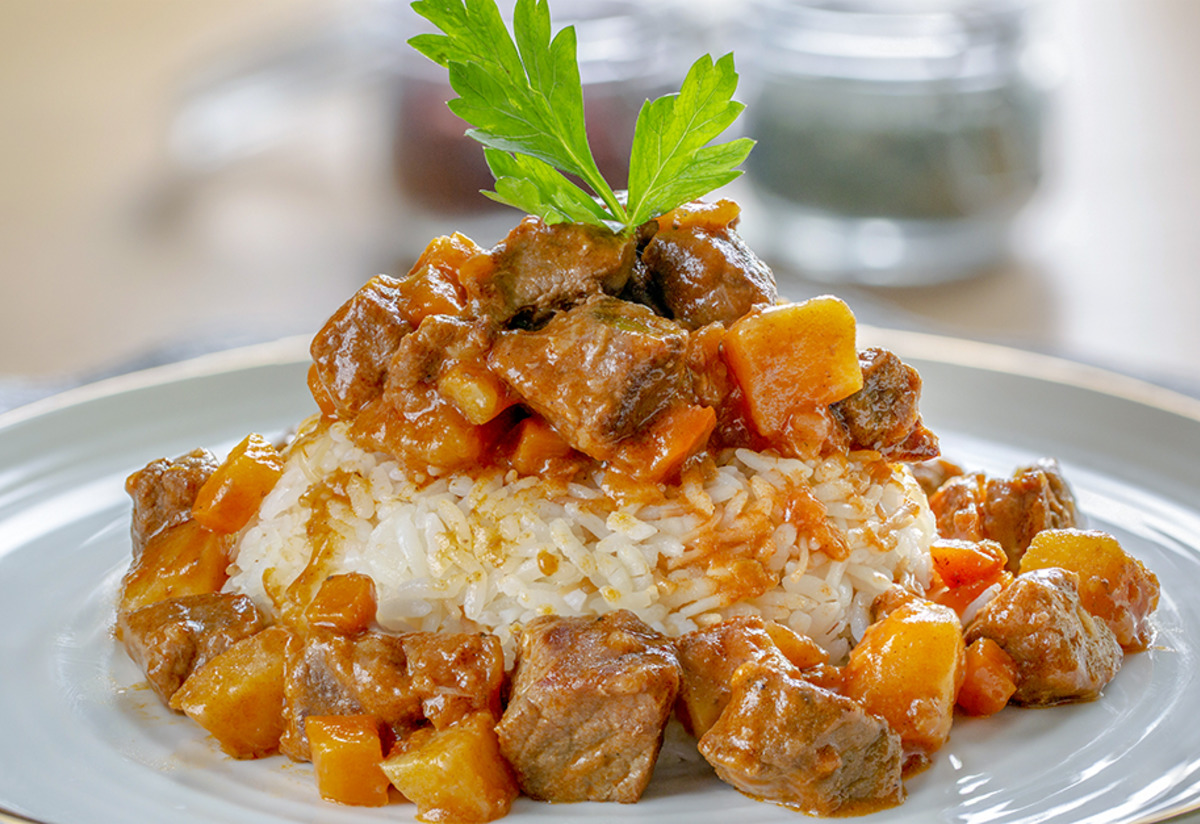 En Garanti Tarif: Tas Kebabı Tarifi