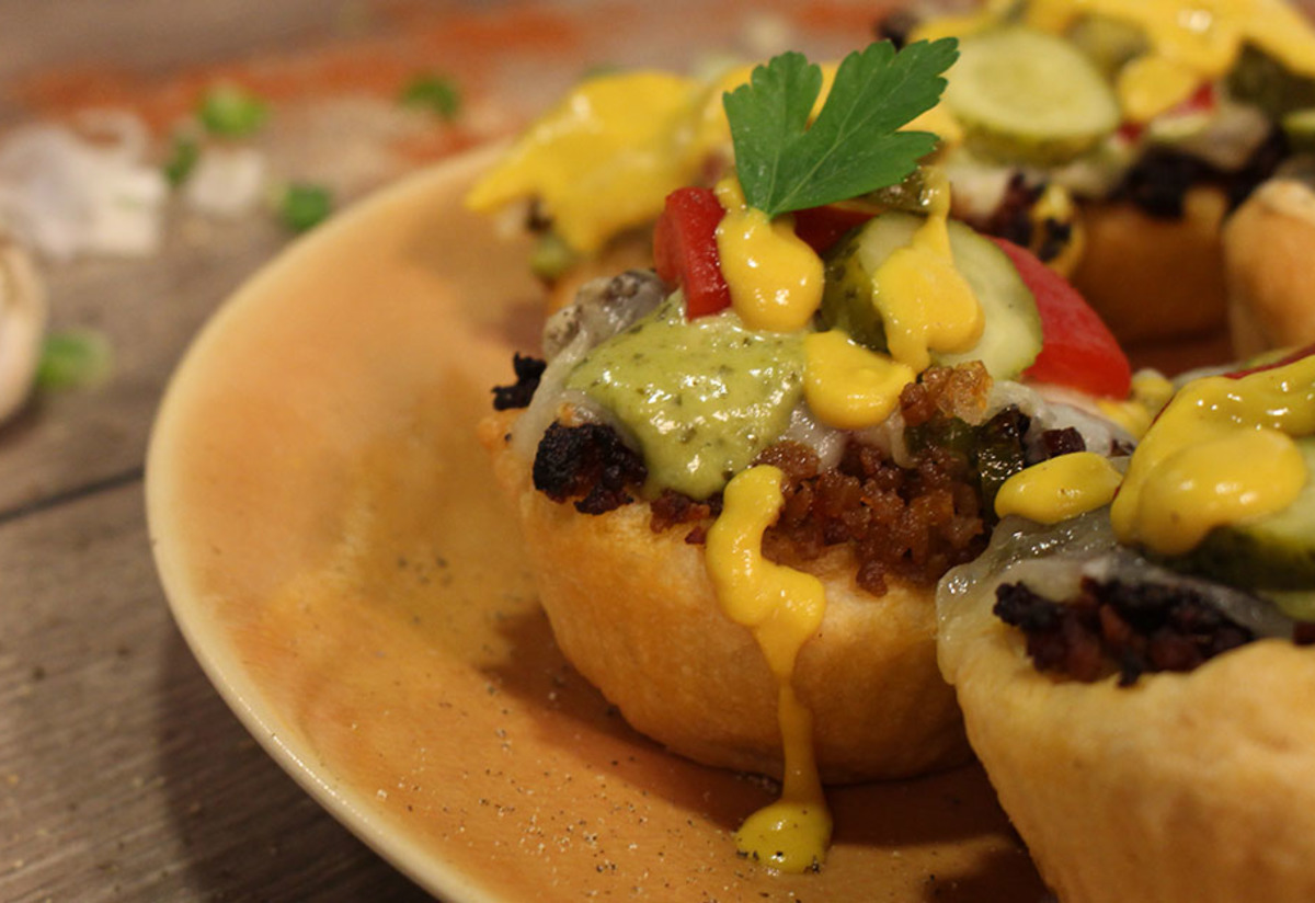 30 Dakikada Tabağında: Muffin Pizza [İZLE] Tarifi
