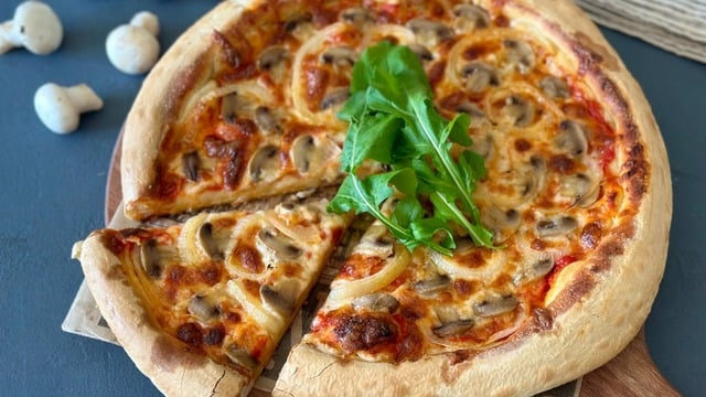 Hazırı Gibi: Mantarlı Pizza