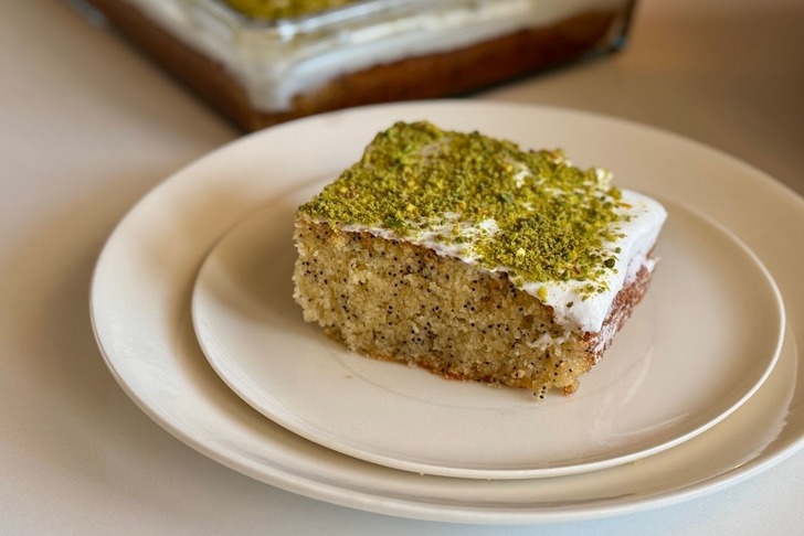 Haşhaşlı Şerbetli Kek Tarifi