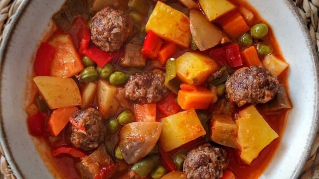 Lokanta Usulü: Köfteli Bahçe Kebabı