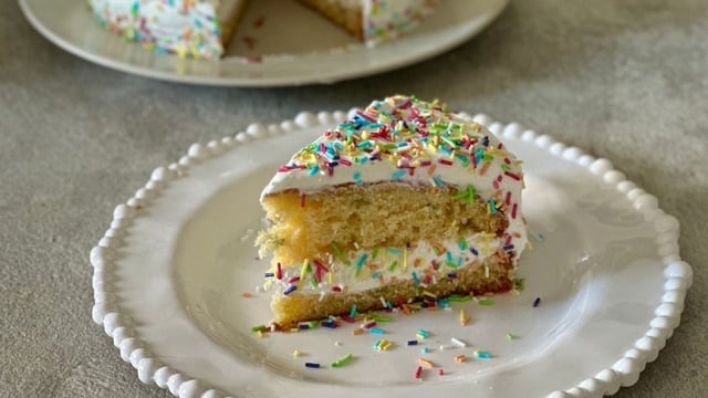 Çiğdem'in Tarifi: Funfetti Pasta