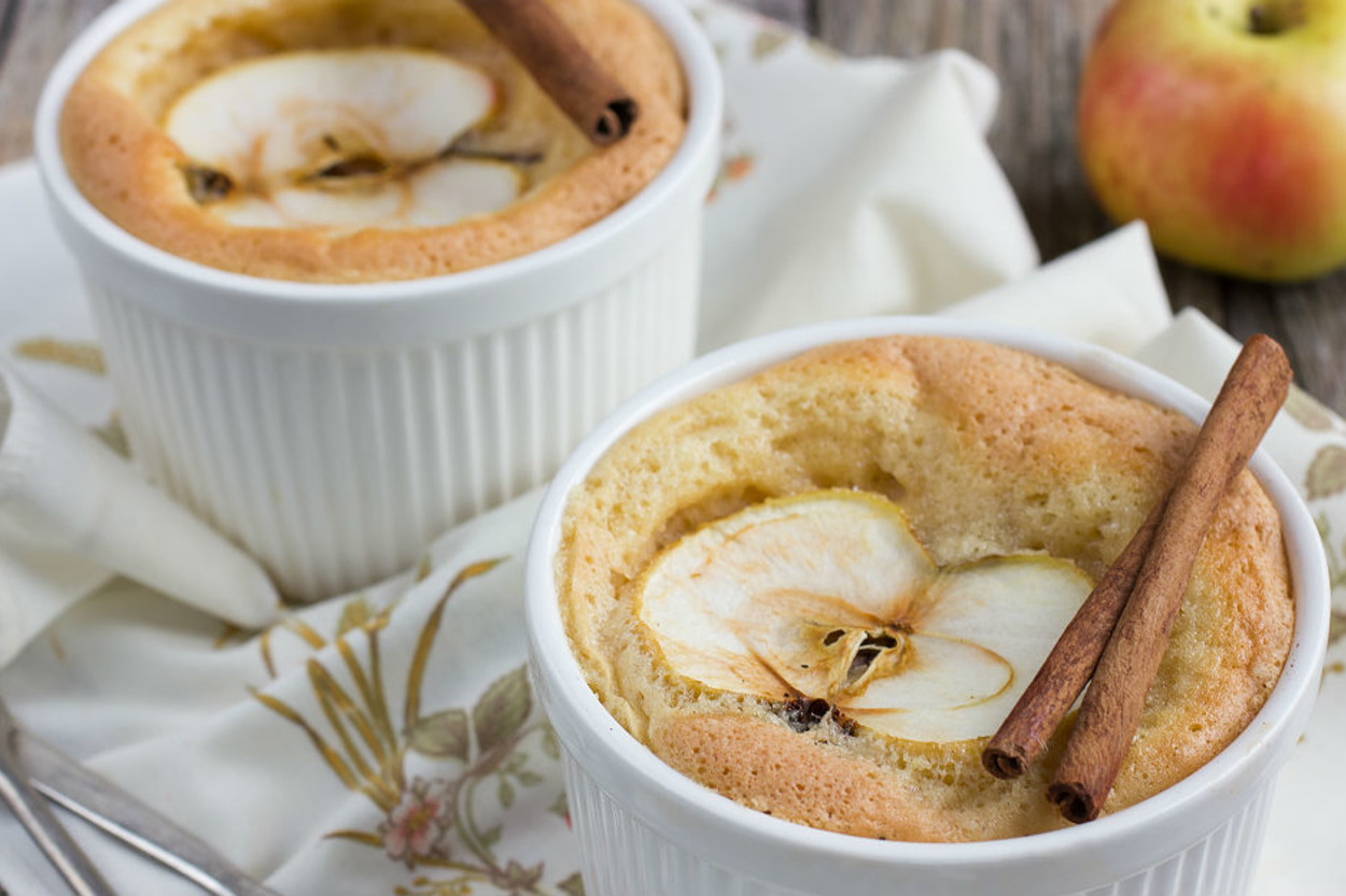 Çikolatalısını Aratmaz: Elmalı Sufle