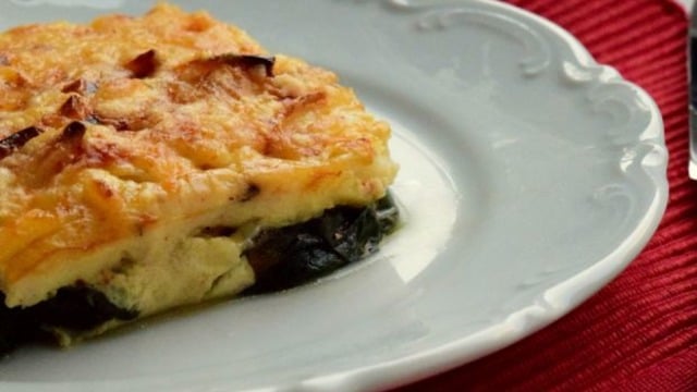 Kat Kat Lezzet: Fırında Erişteli Ispanak