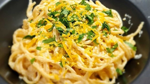 Narenciye Aromalı: Limonlu Kremalı Spagetti