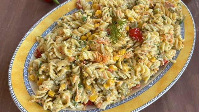 Nuriye'nin Tarifi: Hardal Soslu Makarna Salatası