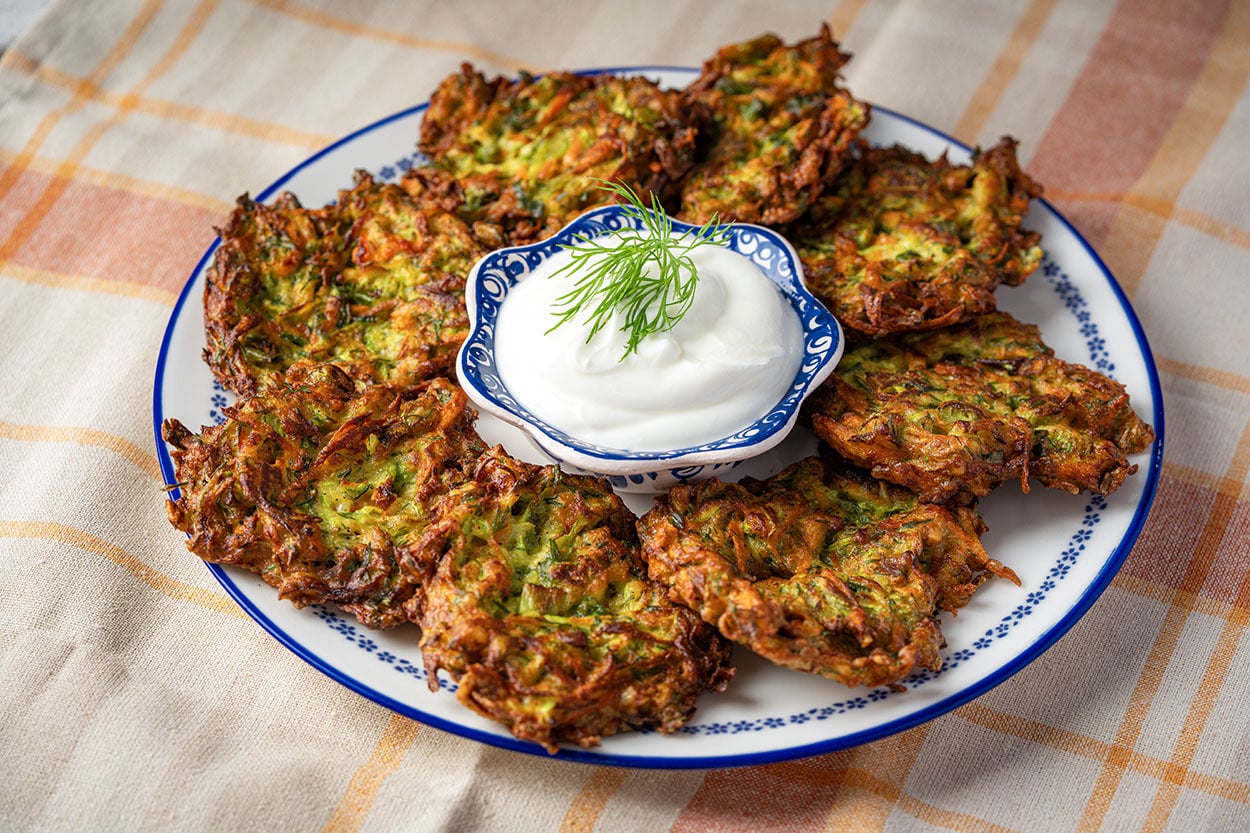 Yağ Çekmeden Pişer: Mücver