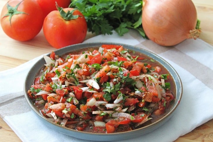 Tablacı Salatası Tarifi