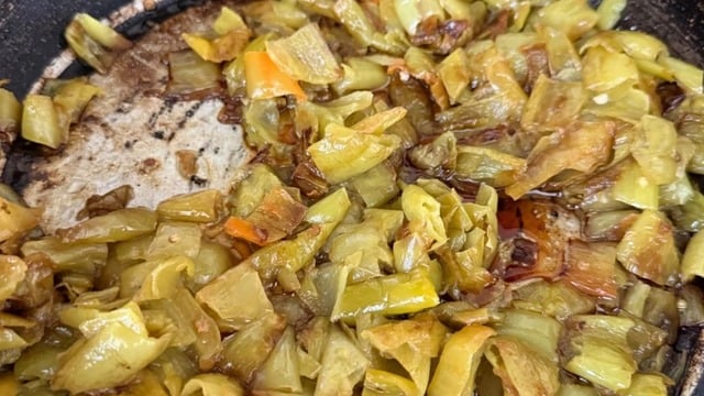 Esra'nın Tarifi: Biber Kavurması