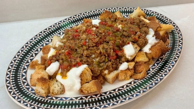 Rüveyda'nın Tarifi: Papara Yemeği