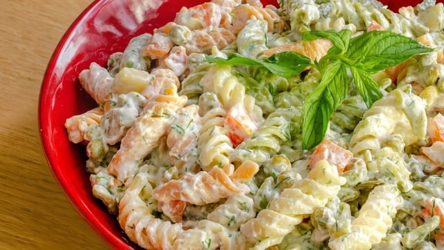 Kolay ve Ekonomik: Makarna Salatası