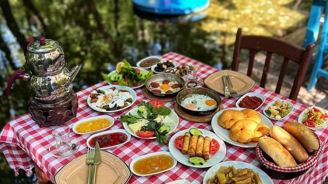 Marmaris Kahvaltı Mekanları: Marmaris'in En İyi 10 Kahvaltı Mekanı