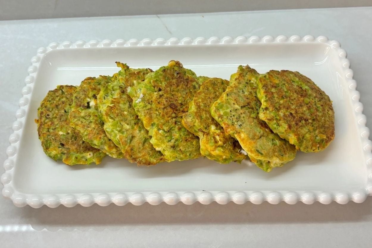 Rüveyda'nın Tarifi: Bezelye Mücver