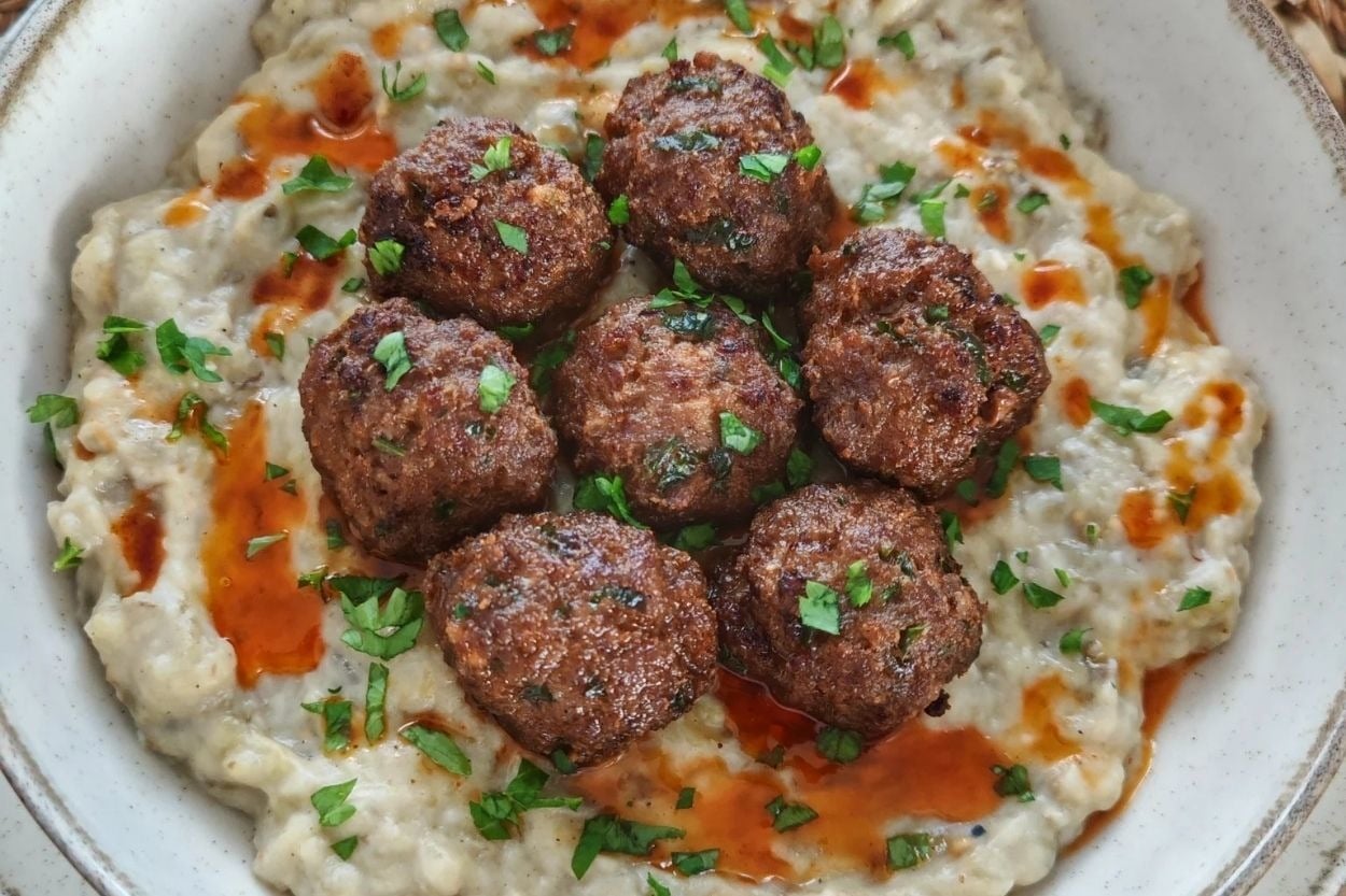 Şık Sunumuyla: Köfteli Beğendi