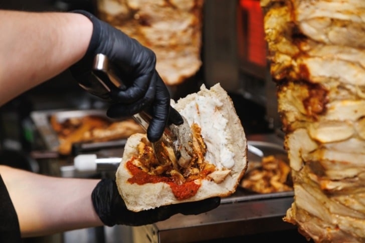 kadikoy-doner-shutter-1