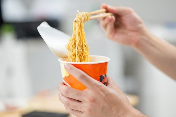 noodle-shutter