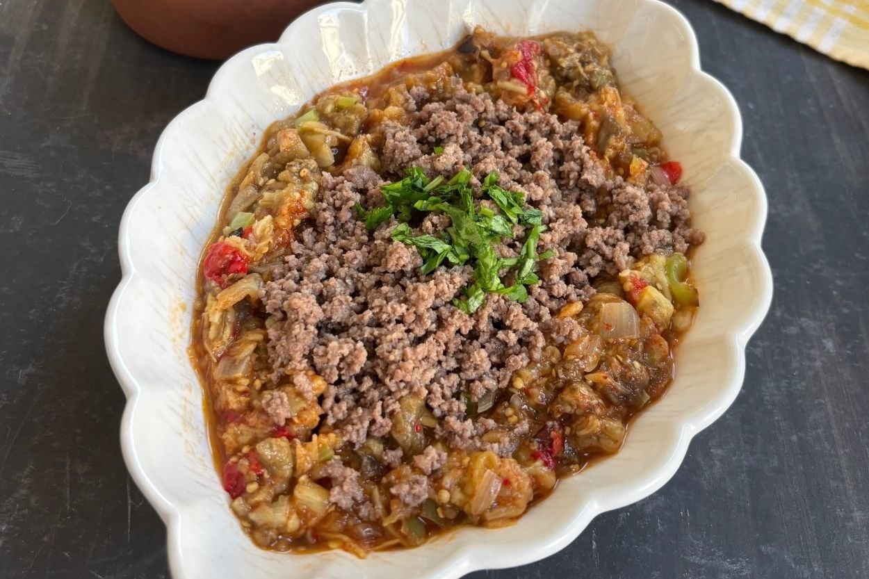 Güler'in Tarifi: Kıymalı Babagannuş