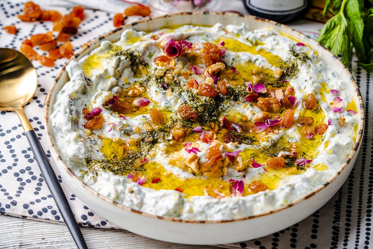 Ferah Ferah: İran Cacığı (Mast-o Khiar)