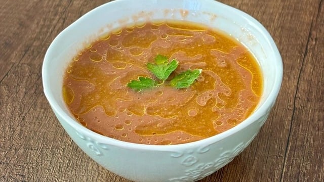 İspanyol Usulü: Soğuk Gazpacho Çorbası