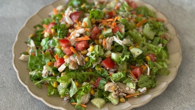 Esra'nın Tarifi: Kavanoz Salatası