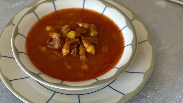 Büşra'nın Tarifi: Taze Bamya Çorbası