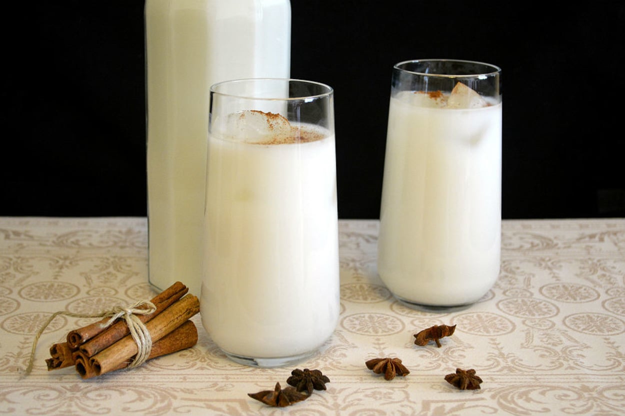 Yemekyolculuğu'ndan: Agua de Horchata (Meksika Salebi)