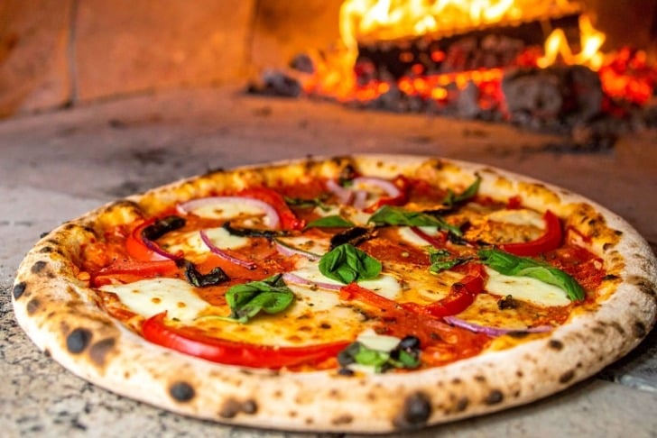 kadikoyde-en-iyi-pizza-nerede-yenir-shutter-3