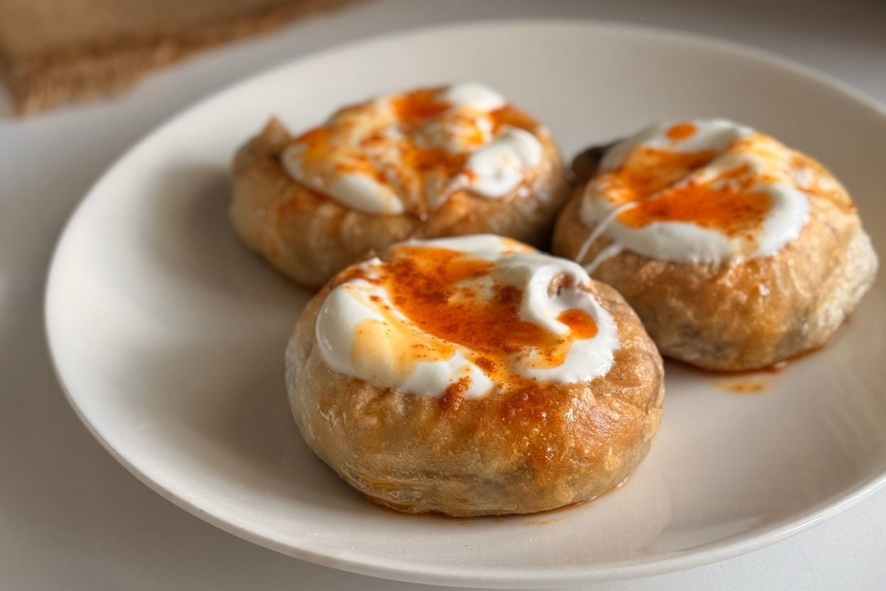 Elif'in Tarifi: Mantı Böreği