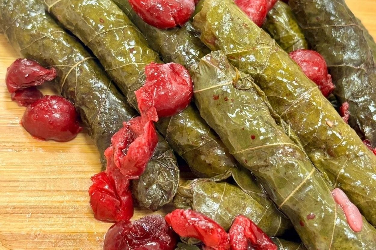 Rüveyda'nın Tarifi: Vişneli Yaprak Sarma