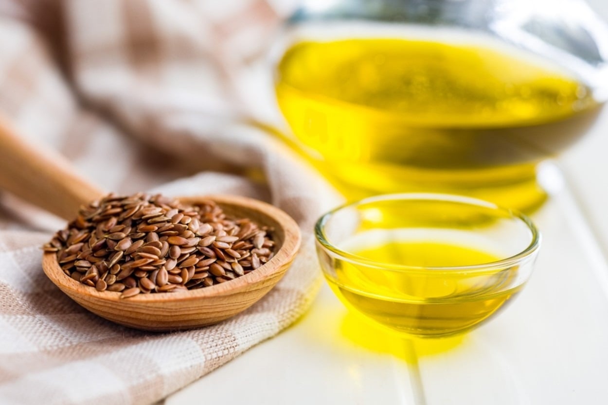 Keten Tohumu Yağı Nedir, Nasıl Kullanılır? Faydaları ve Yapımı