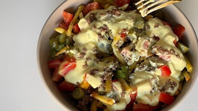 Hamburger Severlere: Big Mac Salata