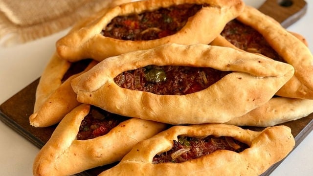 Elif'in Tarifi: Çay Pidesi