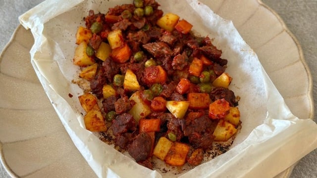 Zahide'nin Tarifi: Sebzeli Kağıt Kebabı