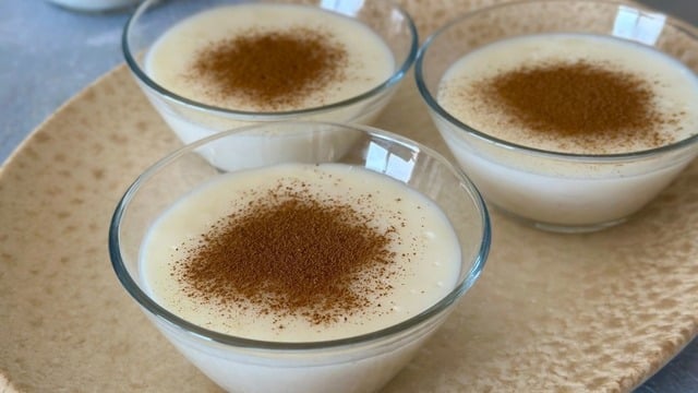 Ayşe'nin Tarifi: Vanilyalı Sütlaç
