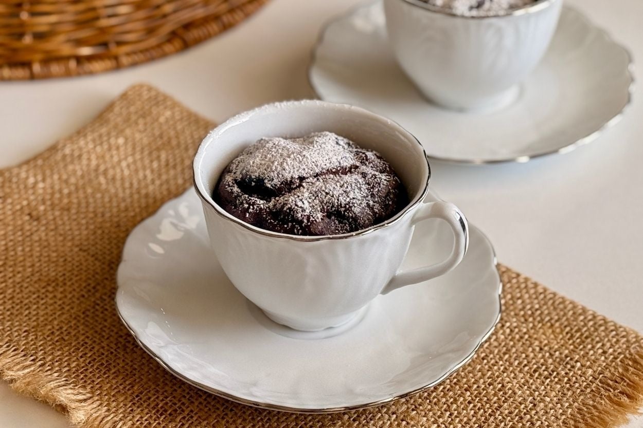 Tencerede Pişer: Fincan Kek (Mug Cake)